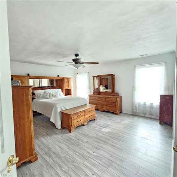 Photo 17 of 35 residential for sale in Suffolk virginia Photo 17 of 35 residential for sale in Suffolk virginia