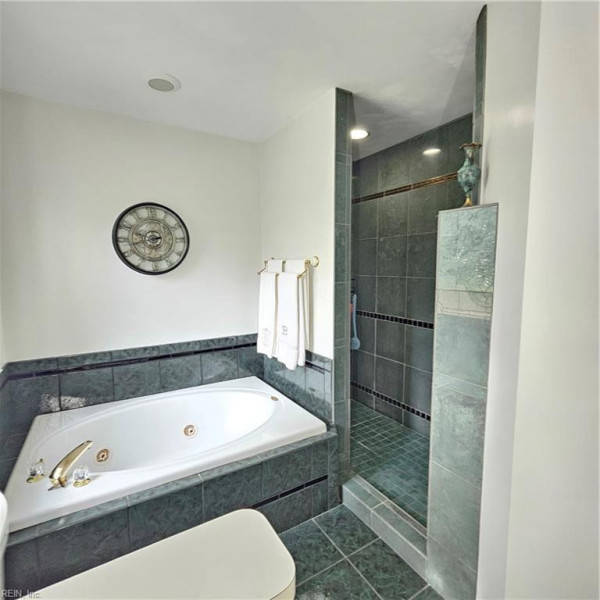 Photo 20 of 35 residential for sale in Suffolk virginia Photo 20 of 35 residential for sale in Suffolk virginia