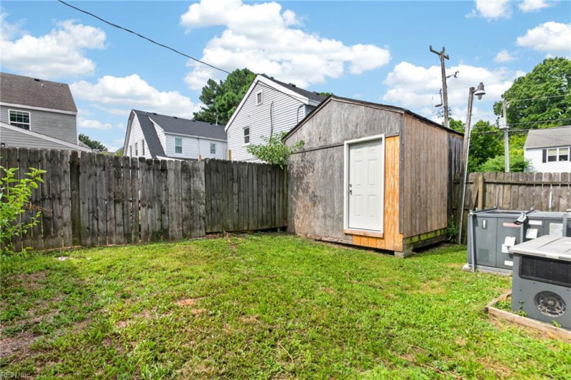 Photo 33 of 36 residential for sale in Norfolk virginia Photo 33 of 36 residential for sale in Norfolk virginia