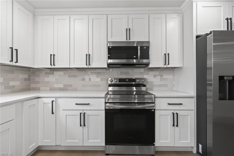 Photo 18 of 47 residential for sale in Newport News virginia