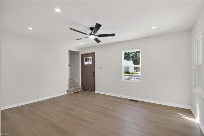 Photo 19 of 47 residential for sale in Newport News virginia