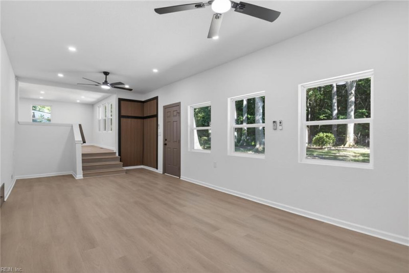Photo 27 of 47 residential for sale in Newport News virginia