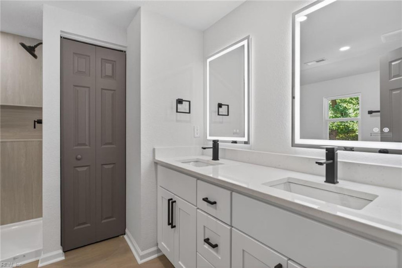 Photo 38 of 47 residential for sale in Newport News virginia