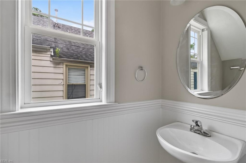 Photo 16 of 39 residential for sale in Norfolk virginia Photo 16 of 39 residential for sale in Norfolk virginia