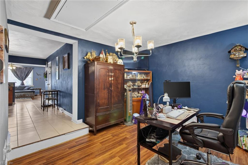 Photo 13 of 27 residential for sale in Portsmouth virginia