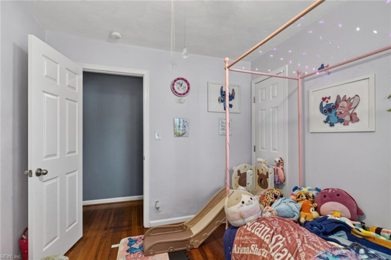 Photo 20 of 27 residential for sale in Portsmouth virginia