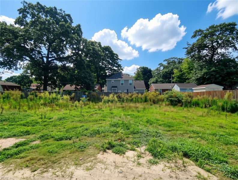 Photo 2 of 34 residential for sale in Chesapeake virginia Photo 2 of 34 residential for sale in Chesapeake virginia