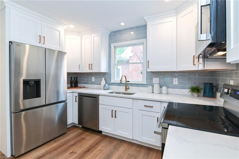 Photo 13 of 49 residential for sale in Norfolk virginia