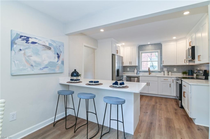 Photo 16 of 49 residential for sale in Norfolk virginia