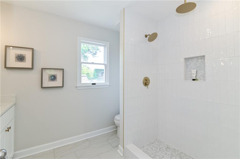 Photo 27 of 49 residential for sale in Norfolk virginia