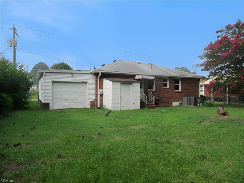 Photo 25 of 26 residential for sale in Chesapeake virginia
