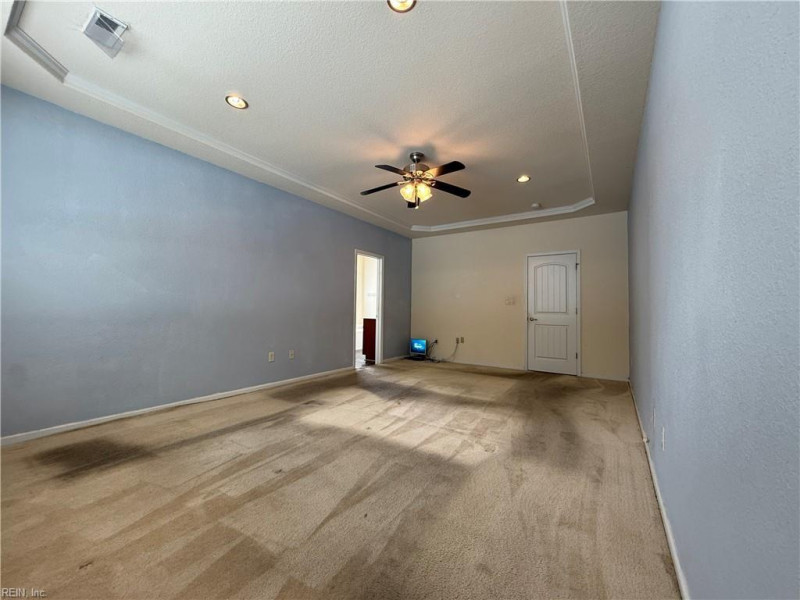 Photo 18 of 45 residential for sale in Chesapeake virginia Photo 18 of 45 residential for sale in Chesapeake virginia