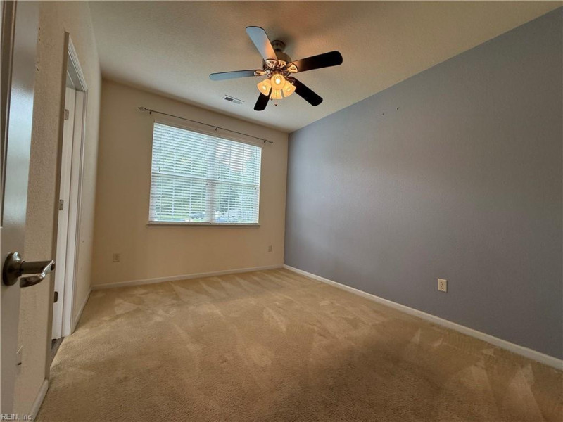 Photo 34 of 45 residential for sale in Chesapeake virginia Photo 34 of 45 residential for sale in Chesapeake virginia