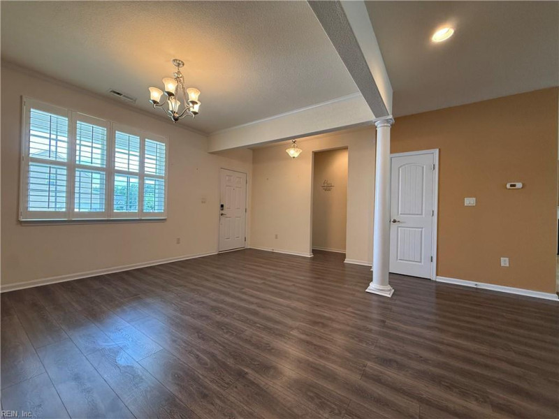Photo 7 of 45 residential for sale in Chesapeake virginia Photo 7 of 45 residential for sale in Chesapeake virginia