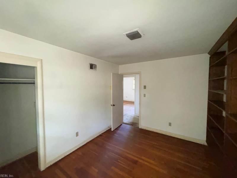 Photo 19 of 28 residential for sale in Norfolk virginia Photo 19 of 28 residential for sale in Norfolk virginia