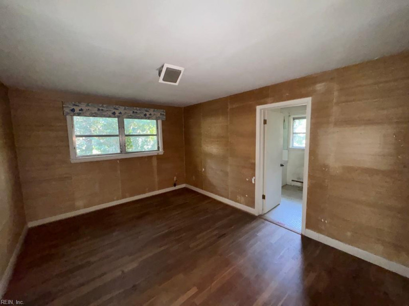 Photo 22 of 28 residential for sale in Norfolk virginia Photo 22 of 28 residential for sale in Norfolk virginia
