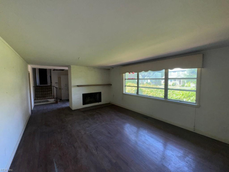 Photo 4 of 28 residential for sale in Norfolk virginia Photo 4 of 28 residential for sale in Norfolk virginia