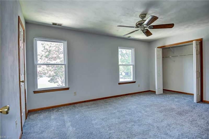 Photo 23 of 47 residential for sale in Virginia Beach virginia