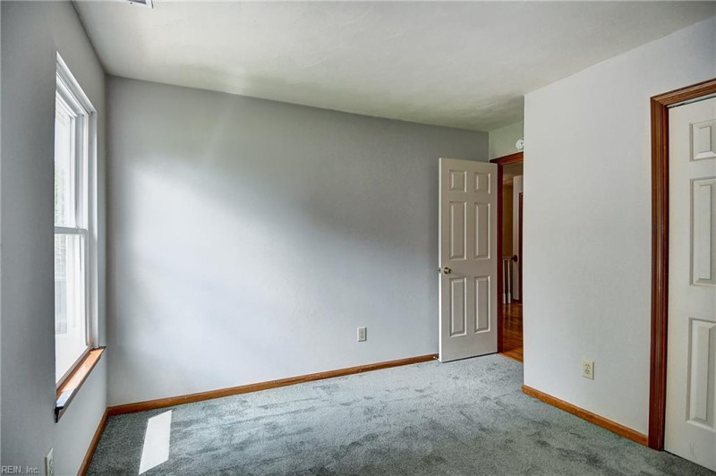 Photo 32 of 47 residential for sale in Virginia Beach virginia
