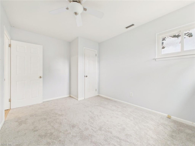 Photo 21 of 43 residential for sale in Virginia Beach virginia