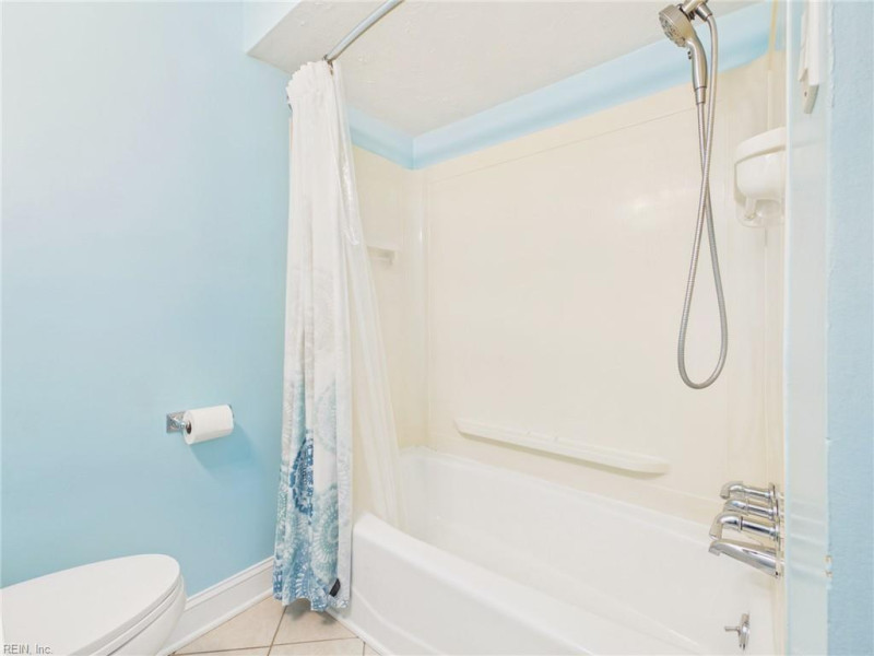 Photo 24 of 43 residential for sale in Virginia Beach virginia