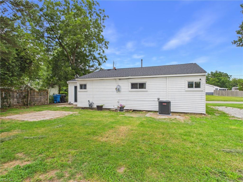 Photo 37 of 43 residential for sale in Virginia Beach virginia