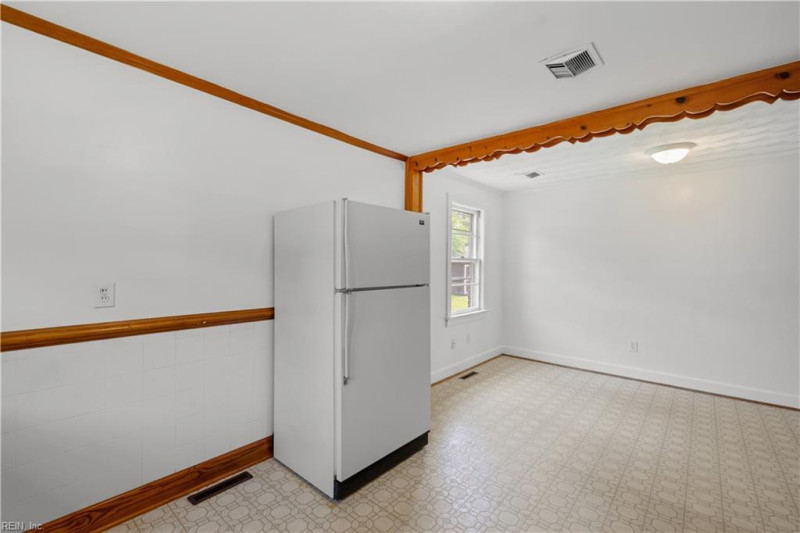 Photo 15 of 40 residential for sale in Portsmouth virginia Photo 15 of 40 residential for sale in Portsmouth virginia