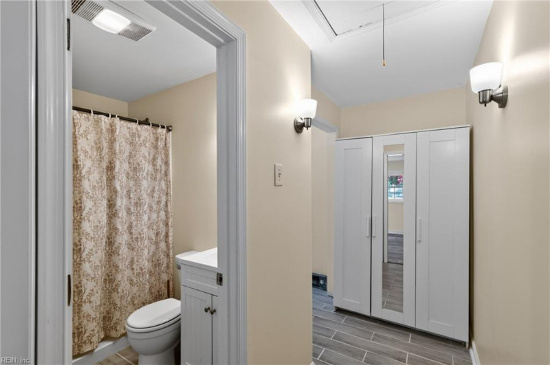 Photo 11 of 35 residential for sale in Newport News virginia