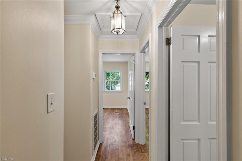 Photo 18 of 35 residential for sale in Newport News virginia