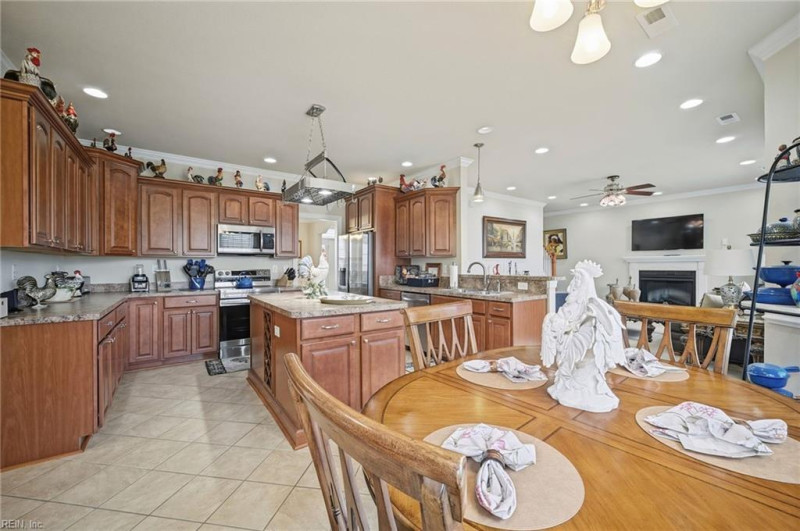 Photo 14 of 48 residential for sale in Chesapeake virginia Photo 14 of 48 residential for sale in Chesapeake virginia