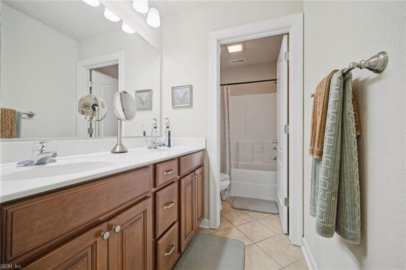 Photo 34 of 48 residential for sale in Chesapeake virginia Photo 34 of 48 residential for sale in Chesapeake virginia