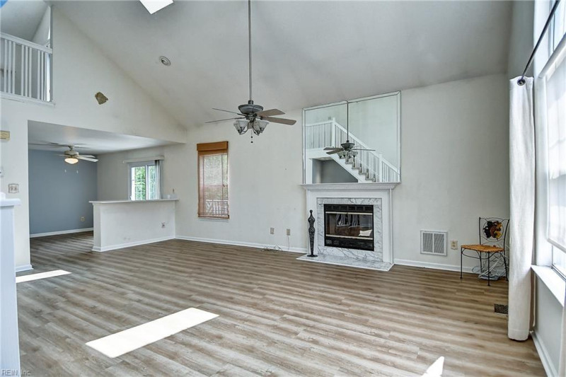 Photo 9 of 50 residential for sale in Chesapeake virginia Photo 9 of 50 residential for sale in Chesapeake virginia