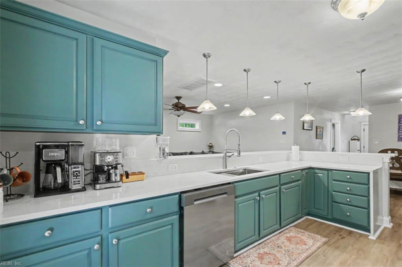 Photo 19 of 41 residential for sale in Chesapeake virginia Photo 19 of 41 residential for sale in Chesapeake virginia
