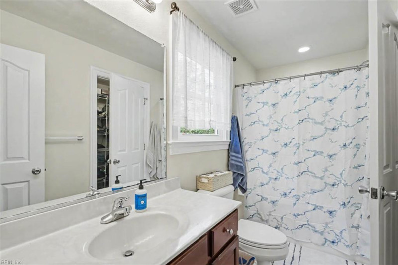 Photo 30 of 41 residential for sale in Chesapeake virginia Photo 30 of 41 residential for sale in Chesapeake virginia