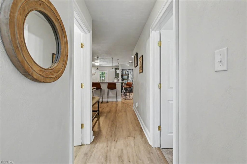 Photo 6 of 41 residential for sale in Chesapeake virginia Photo 6 of 41 residential for sale in Chesapeake virginia