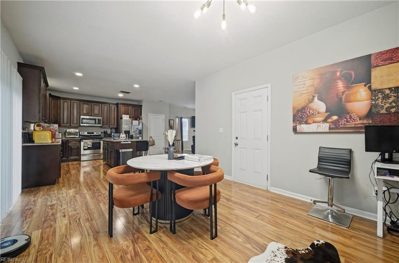 Photo 12 of 38 residential for sale in Norfolk virginia