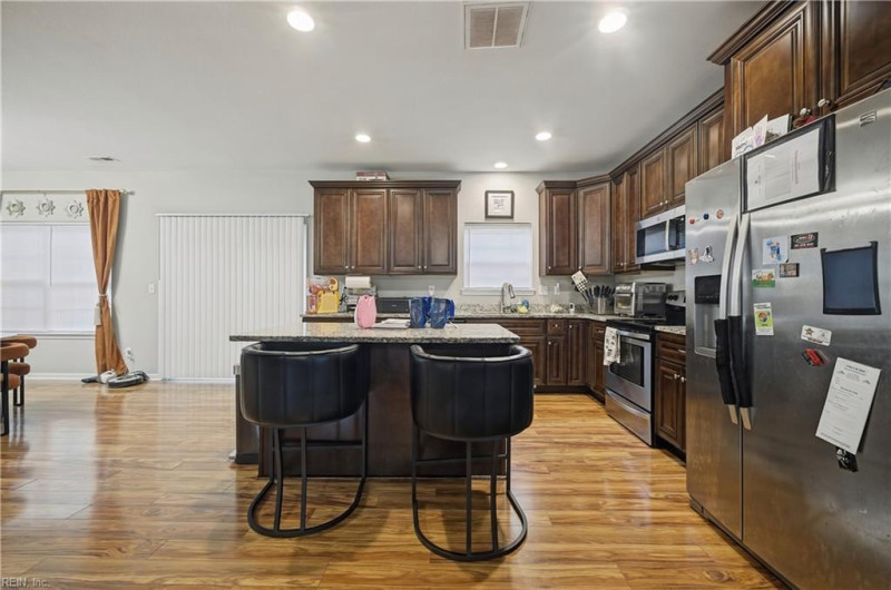 Photo 14 of 38 residential for sale in Norfolk virginia