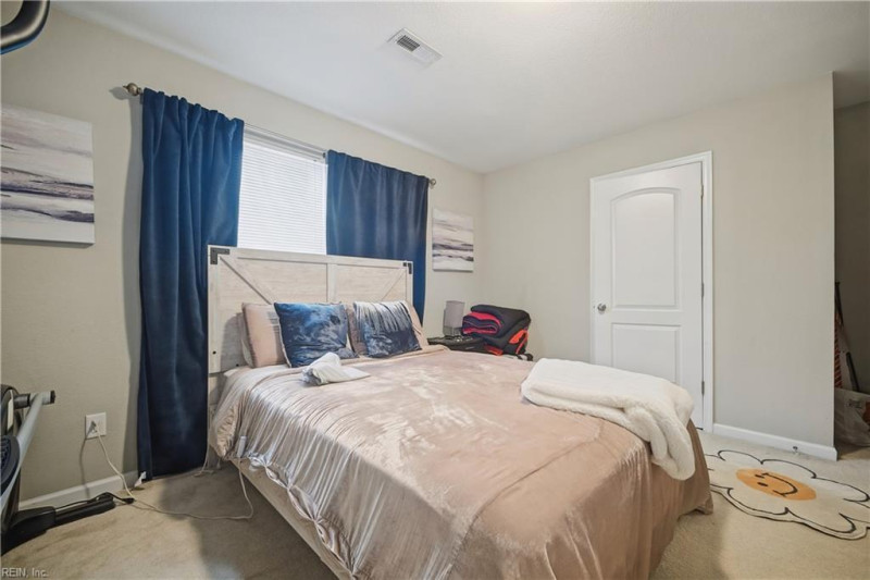 Photo 21 of 38 residential for sale in Norfolk virginia