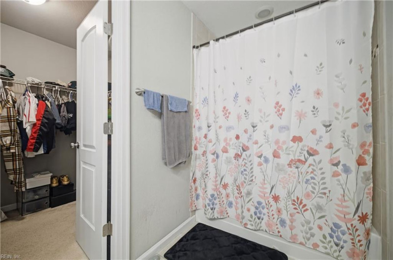 Photo 32 of 38 residential for sale in Norfolk virginia