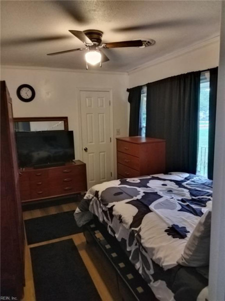 Photo 17 of 31 residential for sale in Suffolk virginia