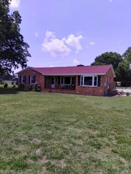 Photo 2 of 31 residential for sale in Suffolk virginia