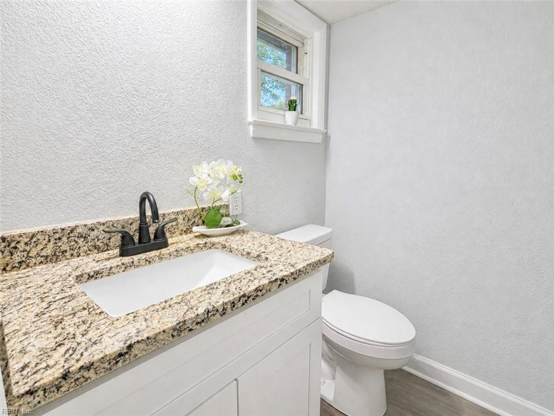 Photo 17 of 39 residential for sale in Norfolk virginia Photo 17 of 39 residential for sale in Norfolk virginia
