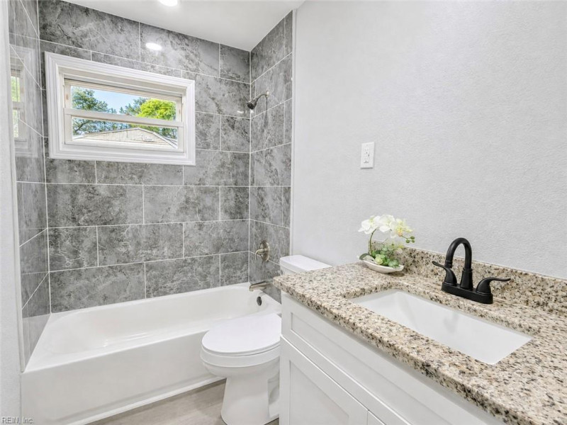 Photo 25 of 39 residential for sale in Norfolk virginia Photo 25 of 39 residential for sale in Norfolk virginia