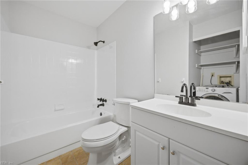 Photo 16 of 27 residential for sale in Virginia Beach virginia