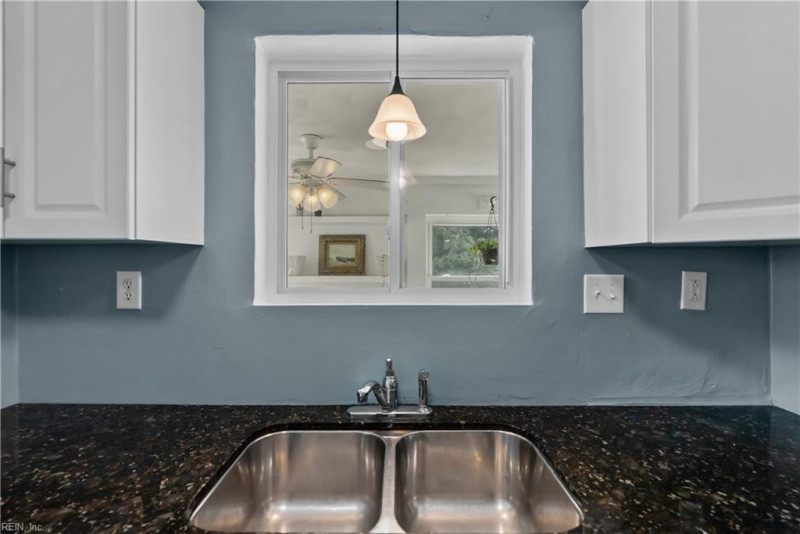 Photo 10 of 28 residential for sale in Norfolk virginia