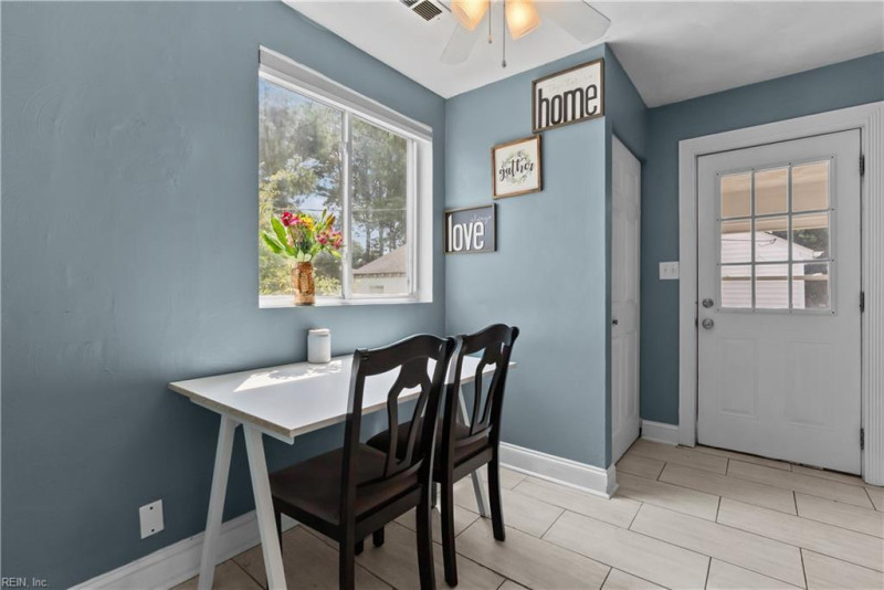 Photo 12 of 28 residential for sale in Norfolk virginia
