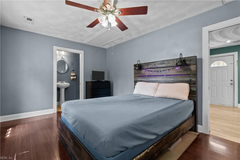Photo 14 of 28 residential for sale in Norfolk virginia