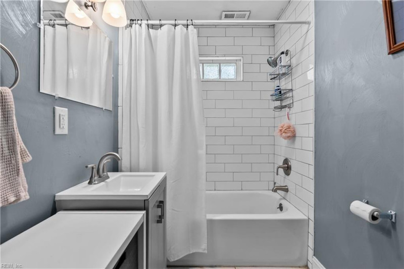 Photo 19 of 28 residential for sale in Norfolk virginia