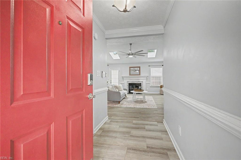 Photo 3 of 30 residential for sale in Newport News virginia Photo 3 of 30 residential for sale in Newport News virginia