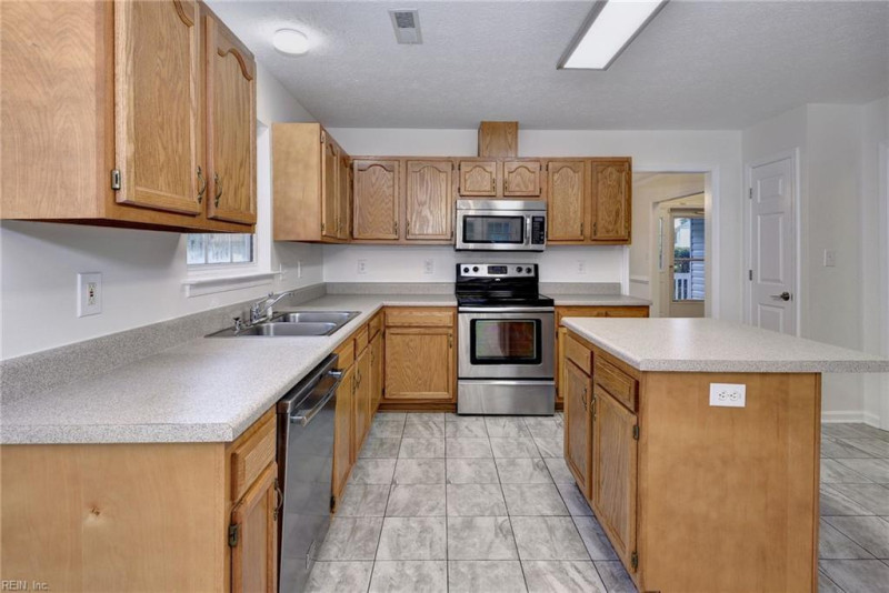 Photo 10 of 36 residential for sale in Hampton virginia Photo 10 of 36 residential for sale in Hampton virginia